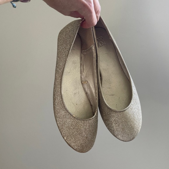 New York & Company Shoes - Gold Glitter Ballet Flats Womens Size 7 Sparkly Minimalist New York & Co Y2K 90s